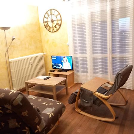 Bellejoie - Appartement T3- Poitiers Sud - Direct Futuroscope - Parking Et Wifi Gratuit ภายนอก รูปภาพ